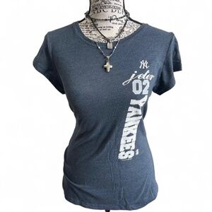 2000s NY Yankees slim fit tshirt